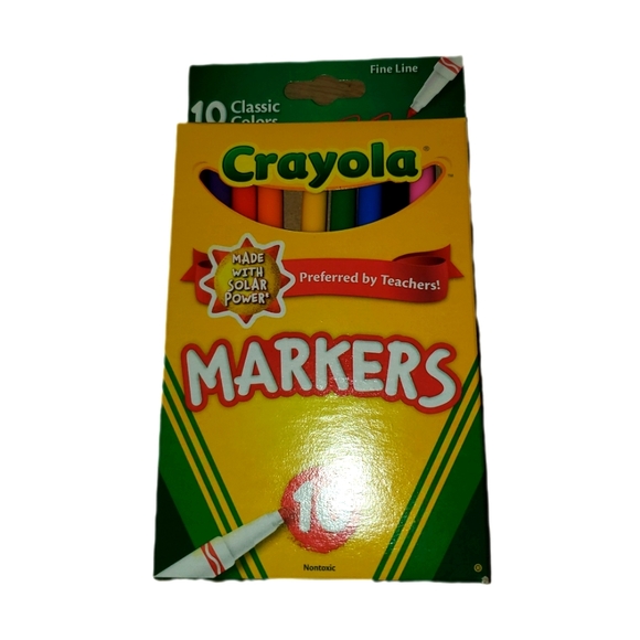 Crayola Art Set of 4 sets - Picture 2 of 7